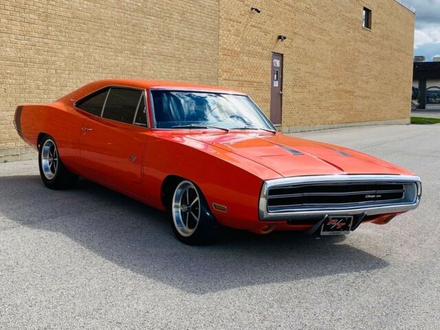 Dodge Charger 1970 image number 27