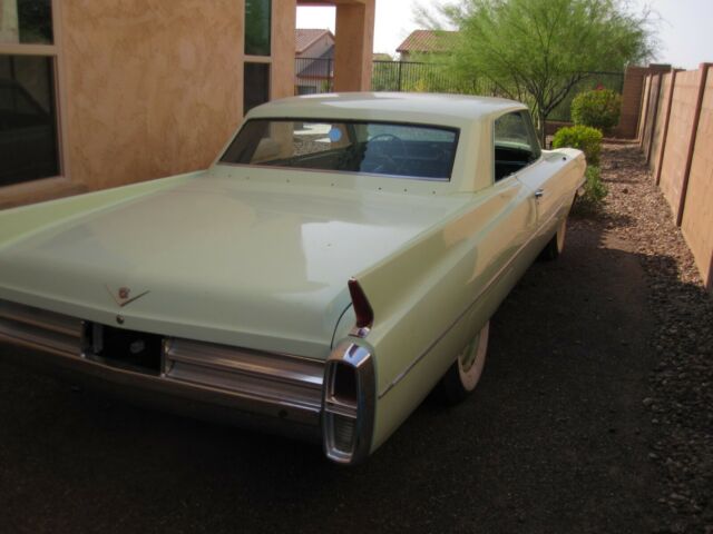 Cadillac DeVille 1963 image number 22