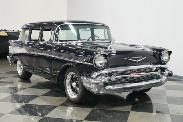 Chevrolet Bel Air/150/210 1957 image number 17