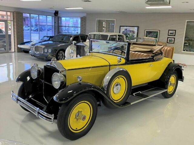 Packard Eight 1930 image number 0