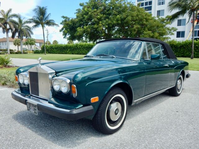 Rolls-Royce Corniche 1977 image number 31