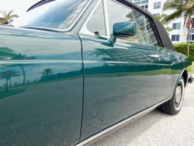 Rolls-Royce Corniche 1977 image number 9