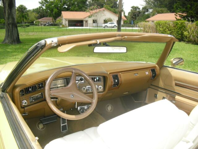 Buick LeSabre 1974 image number 19