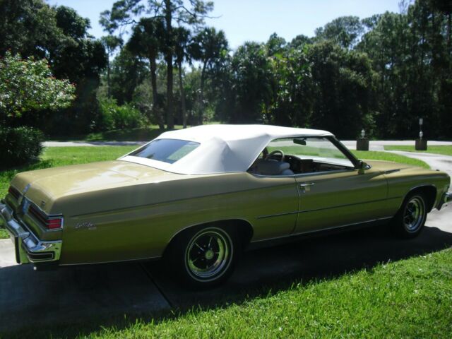 Buick LeSabre 1974 image number 27