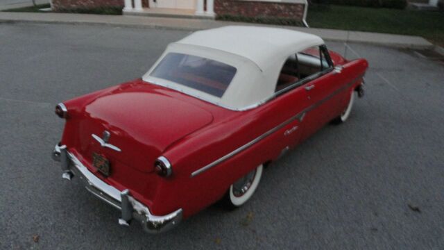 Ford Sunliner 1954 image number 12