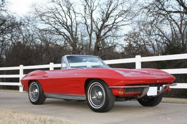 Chevrolet Corvette 1963 image number 0