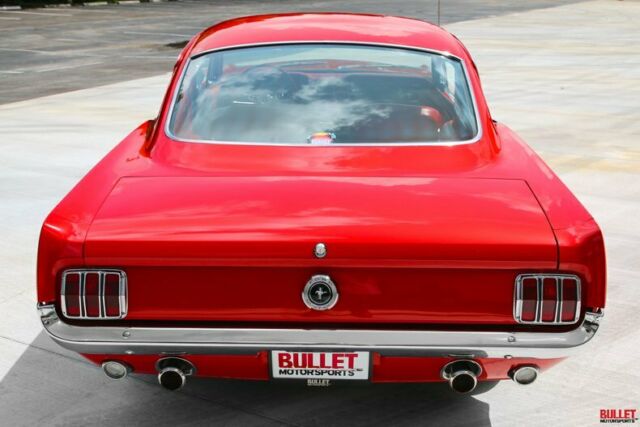 Ford Mustang 1965 image number 28