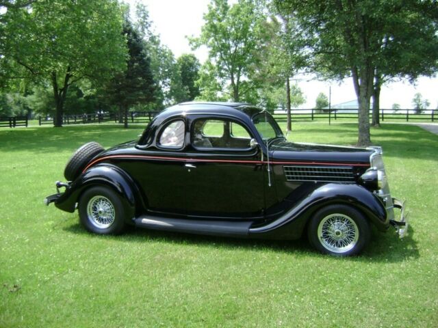 Ford Hot Rod / Street Rod 1935 image number 2