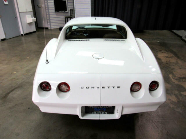 Chevrolet Corvette 1974 image number 39