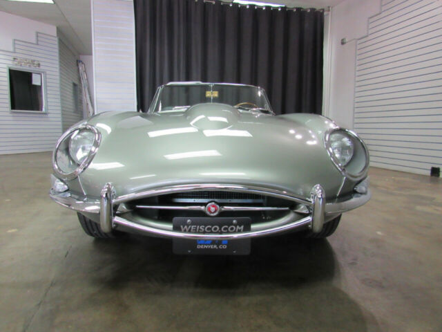 Jaguar XK-E 1967 image number 31