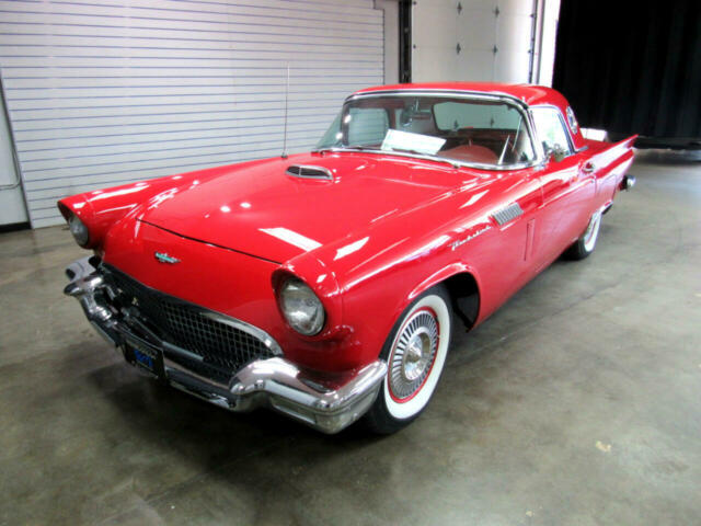 Ford Thunderbird 1957 image number 11