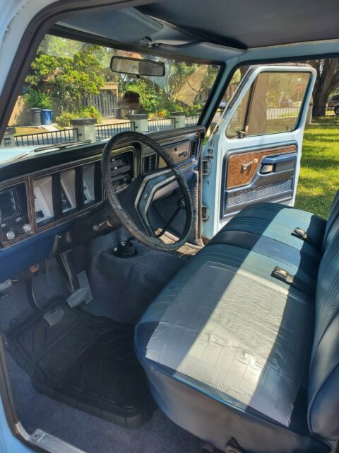 Ford F-100 1979 image number 1