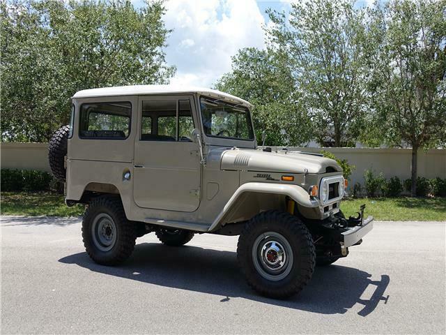 Toyota Land Cruiser 1971 image number 0