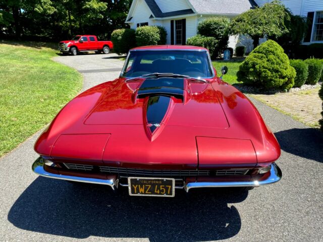 Chevrolet Corvette 1967 image number 2