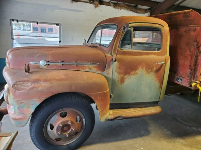 Ford F5 1952 image number 17