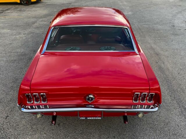 Ford Mustang 1967 image number 0