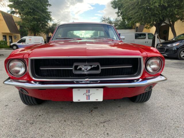 Ford Mustang 1967 image number 10