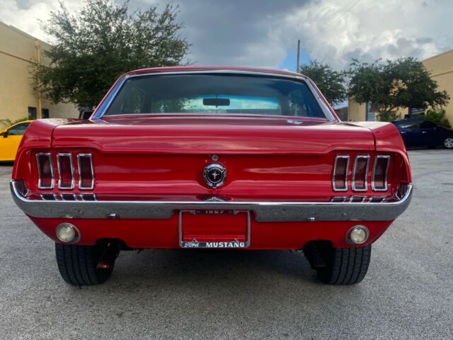 Ford Mustang 1967 image number 15