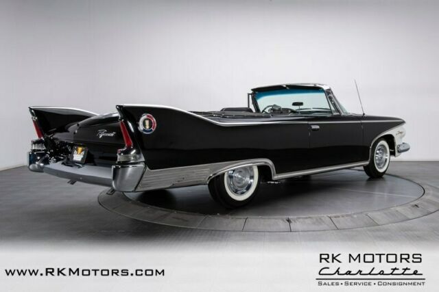 Plymouth Fury 1960 image number 1