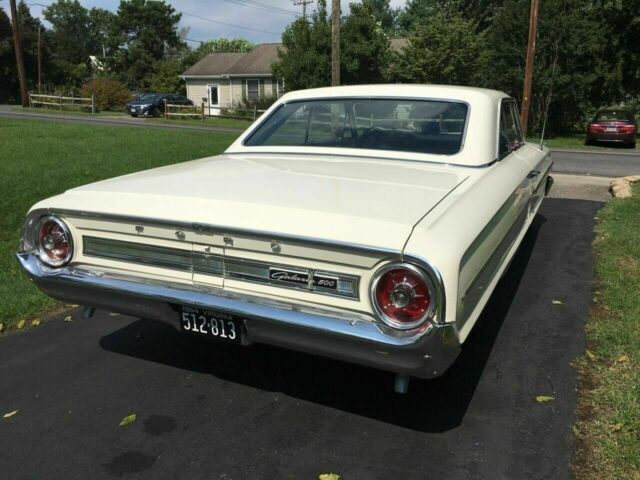 Ford Galaxie 1964 image number 23