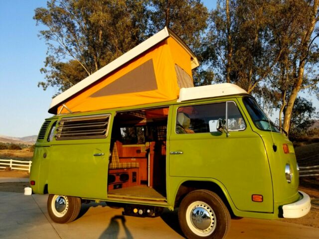 Volkswagen Bus/Vanagon 1979 image number 0