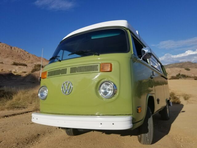 Volkswagen Bus/Vanagon 1979 image number 32