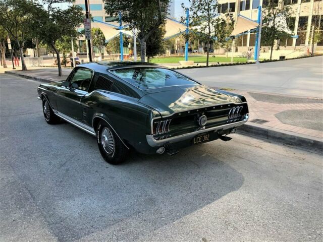 Ford Mustang 1967 image number 29