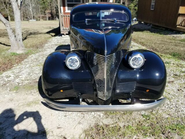 Chevrolet Coupe 1939 image number 0