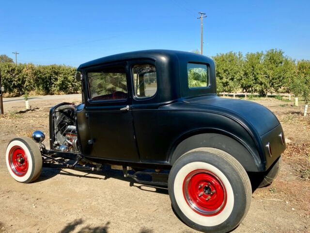 Ford Model A 1931 image number 2