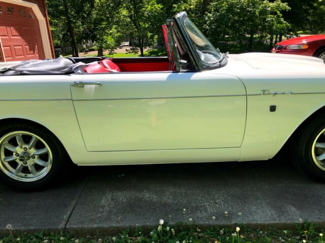 Sunbeam Tiger 1966 image number 34