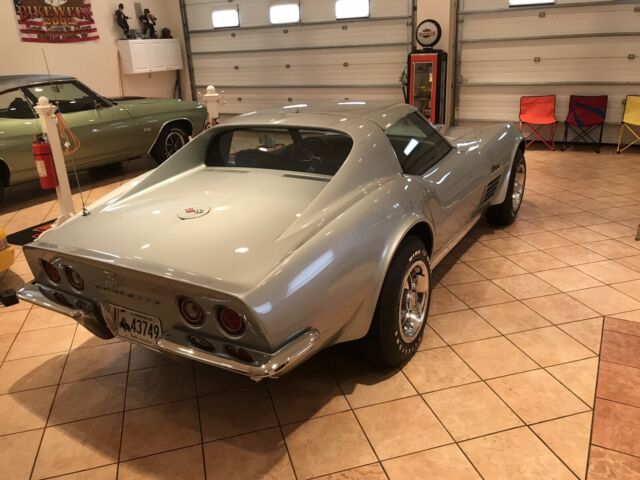 Chevrolet Corvette 1970 image number 29