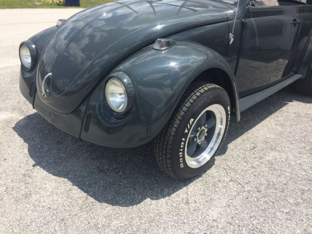 Volkswagen Beetle 1.5 Cabriolet 1969 image number 3