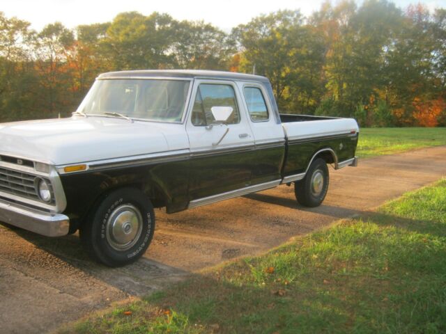 Ford F-100 1974 image number 0