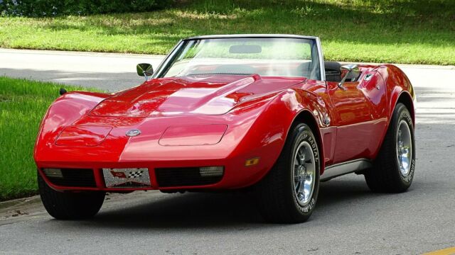 Chevrolet Corvette 1974 image number 0