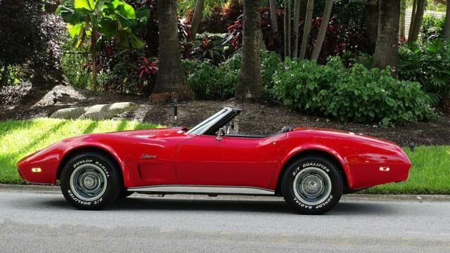 Chevrolet Corvette 1974 image number 1