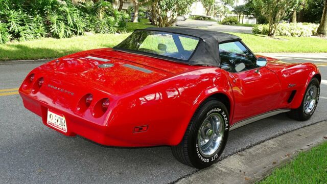 Chevrolet Corvette 1974 image number 28