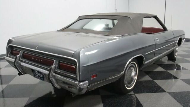 Ford LTD 1971 image number 13