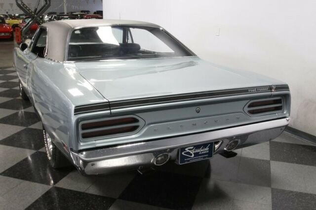 Plymouth Road Runner 1970 image number 10