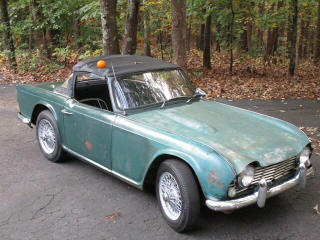 Triumph TR4 1964 image number 1