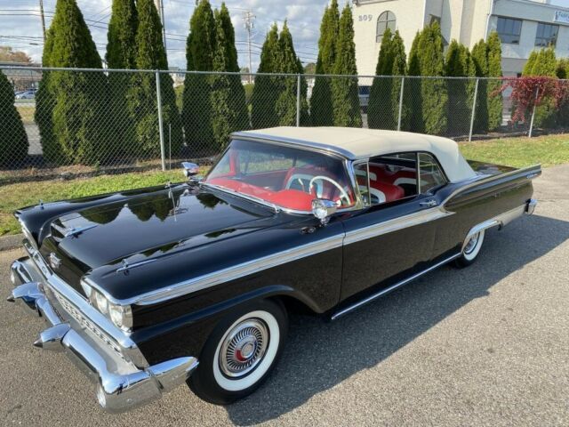 Ford Fairlane 1959 image number 27