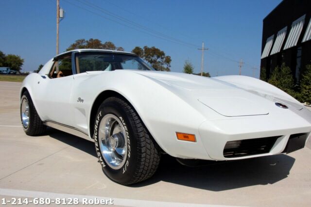 Chevrolet Corvette 1974 image number 25