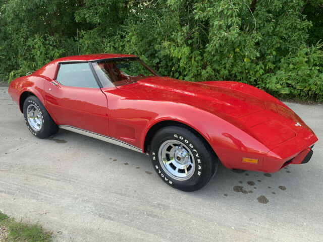 Chevrolet Corvette 1977 image number 0