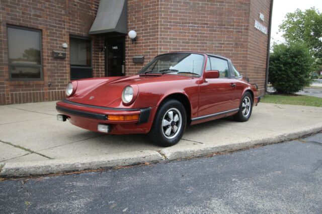 Porsche 911 1977 image number 24