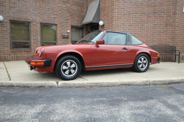 Porsche 911 1977 image number 25