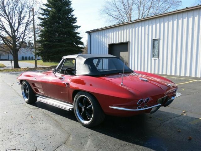 Chevrolet Corvette 1963 image number 31