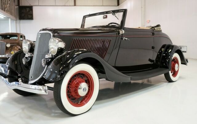 Ford Model 40 1933 image number 2