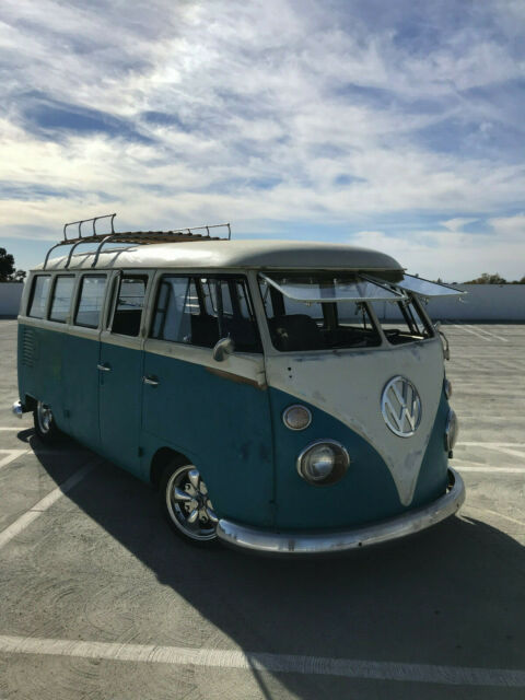 Volkswagen Bus/Vanagon 1965 image number 8