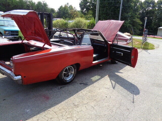 Plymouth Road Runner 1968 image number 11