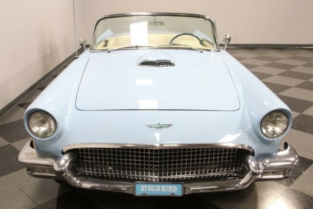 Ford Thunderbird 1957 image number 19