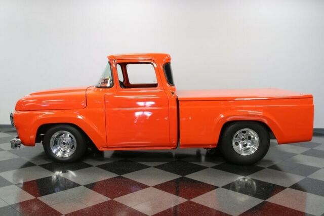 Ford F-100 1960 image number 3